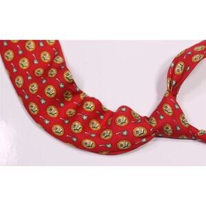 Vineyard Vines CMAA Club Managers Association of America Red Silk Necktie Tie